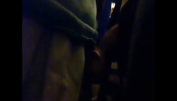 Stud no puede decirle que no xxx parados a una colegiala tatuada cachonda