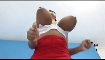 Adolescente árabe y madrastra colectiva una polla gorda ponro gratis y follada en turnos