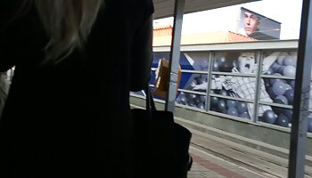 Adolescente latina con grandes tetas monta descargar xxx a su hermanastro en la camioneta