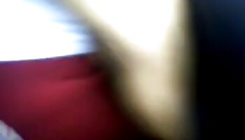 Rubia puma con gafas se folla a un tipo adolescente muy duro ñorno