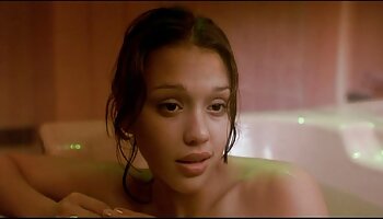 Adolescente morena Natalie videos de sexo gratis llena de semen dentro de su apretado coño por su amante